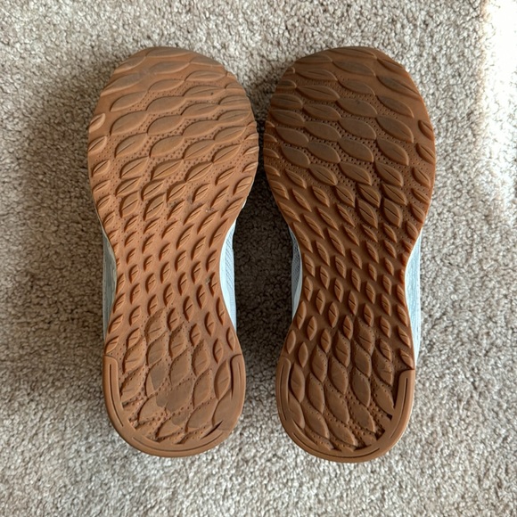 New Balance Fresh Foam Women’s Shoes - Picture 11 of 12